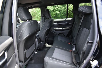 2026 Jeep Grand Cherokee Laredo X