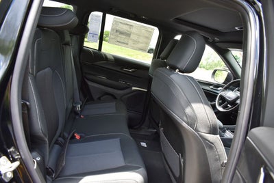 2026 Jeep Grand Cherokee Laredo X