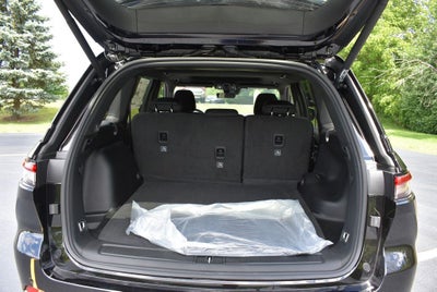 2026 Jeep Grand Cherokee Laredo X
