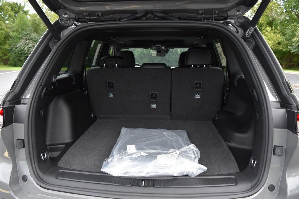 2027 Jeep Grand Cherokee Altitude