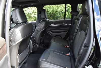 2027 Jeep Grand Cherokee Altitude