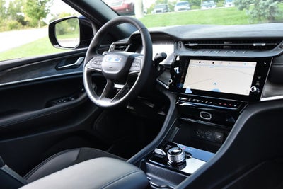 2027 Jeep Grand Cherokee Altitude
