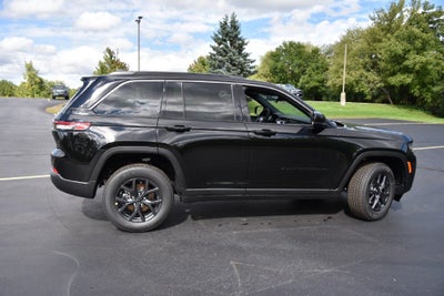 2027 Jeep Grand Cherokee Altitude