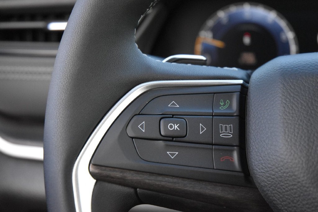 2027 Jeep Grand Cherokee Altitude