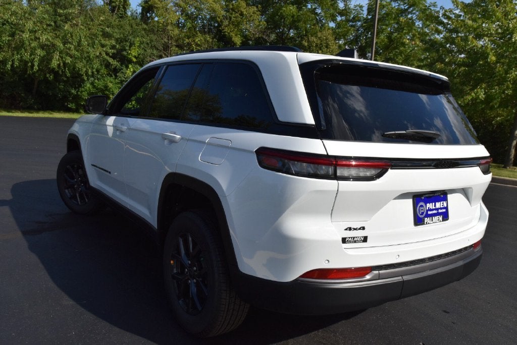 2027 Jeep Grand Cherokee Altitude