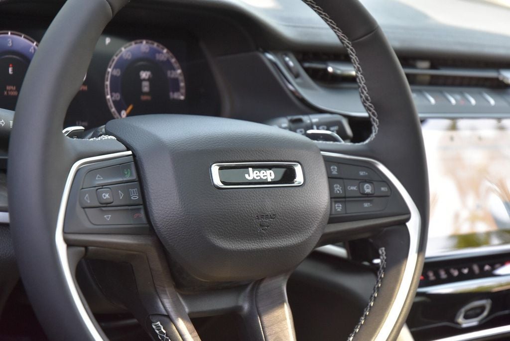 2026 Jeep Grand Cherokee Altitude