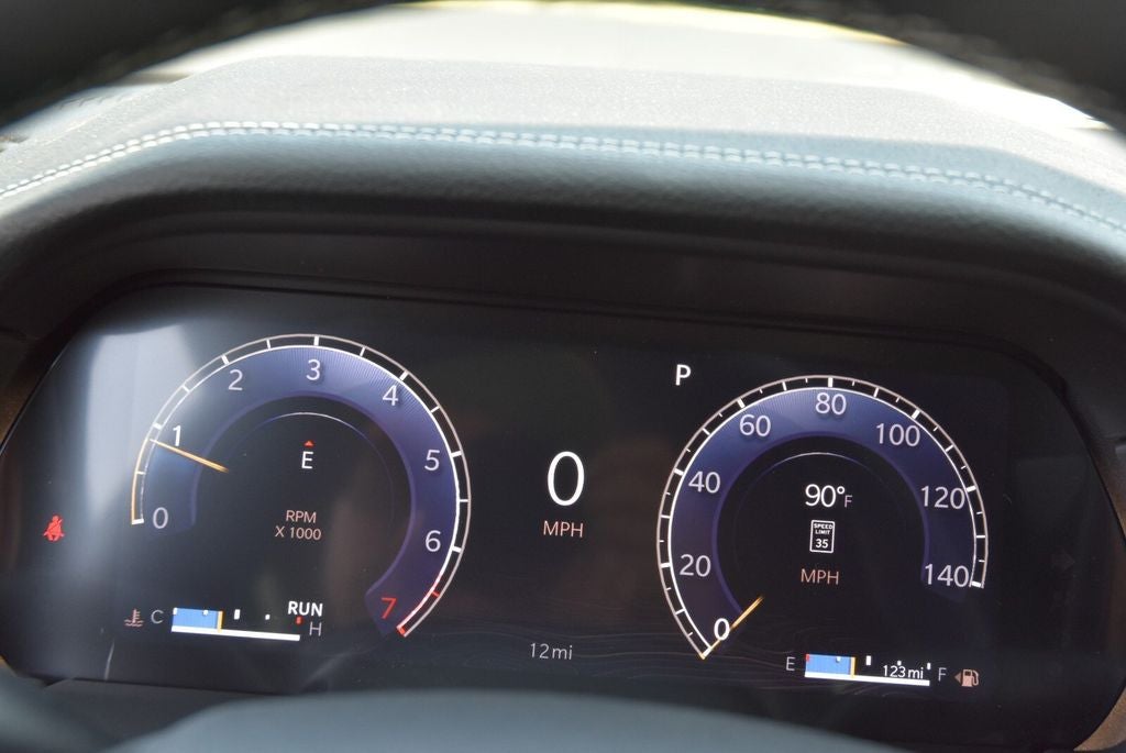 2026 Jeep Grand Cherokee Altitude