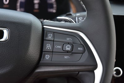 2026 Jeep Grand Cherokee Altitude