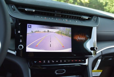 2026 Jeep Grand Cherokee Altitude