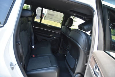2026 Jeep Grand Cherokee Altitude
