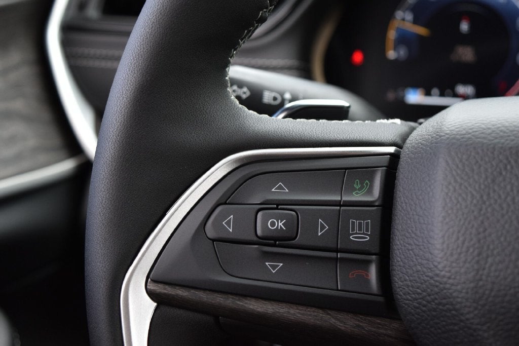 2027 Jeep Grand Cherokee Altitude