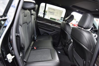 2027 Jeep Grand Cherokee Altitude