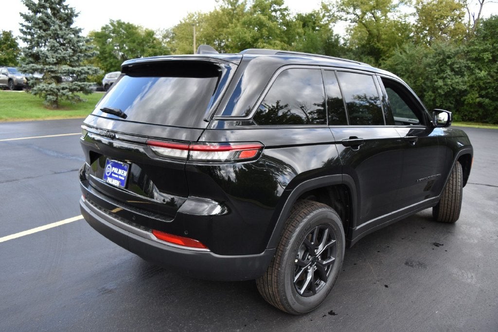 2027 Jeep Grand Cherokee Altitude