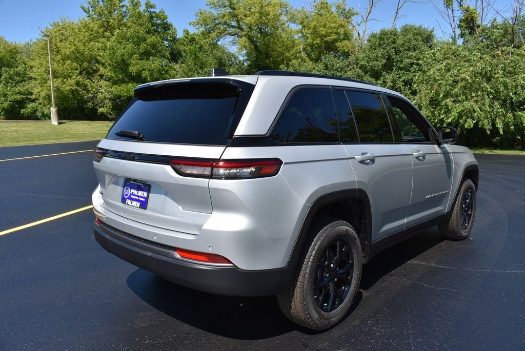 2026 Jeep Grand Cherokee Altitude