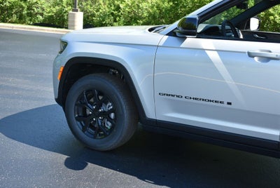 2026 Jeep Grand Cherokee Altitude