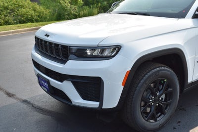 2026 Jeep Grand Cherokee Altitude