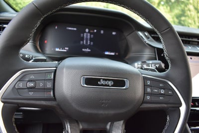 2026 Jeep Grand Cherokee Altitude