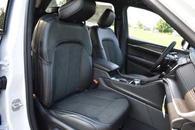2026 Jeep Grand Cherokee Altitude