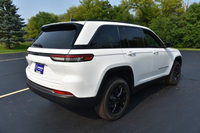 2026 Jeep Grand Cherokee Altitude