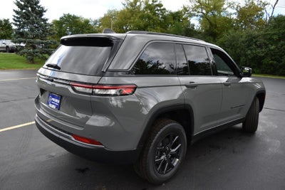 2027 Jeep Grand Cherokee Altitude
