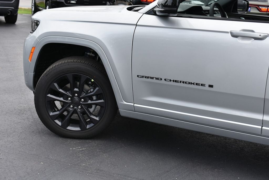 2026 Jeep Grand Cherokee Limited Reserve