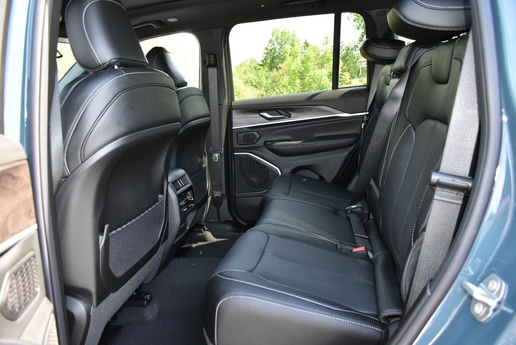 2026 Jeep Grand Cherokee Limited Reserve
