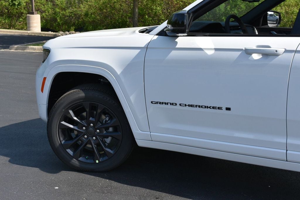 2026 Jeep Grand Cherokee Limited Reserve