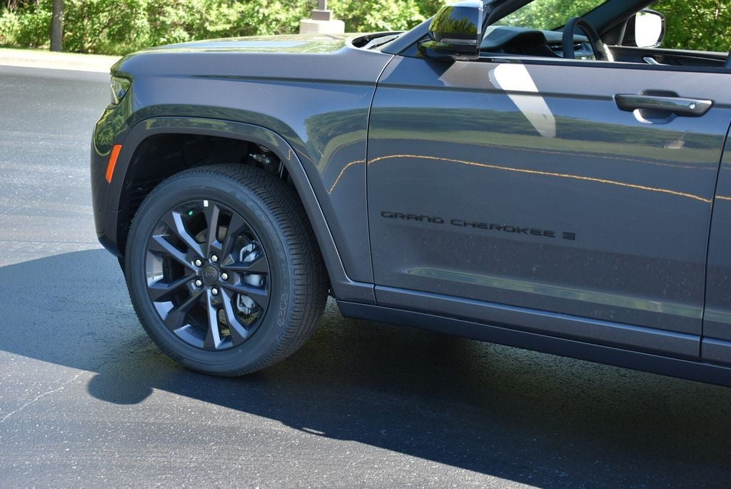 2026 Jeep Grand Cherokee Limited Reserve