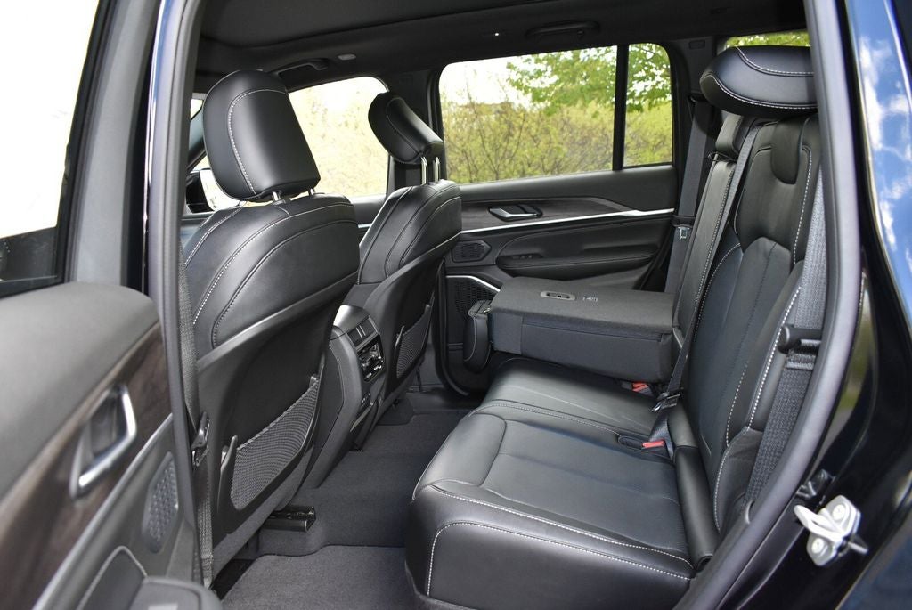 2026 Jeep Grand Cherokee Limited Reserve