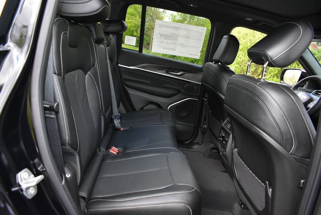 2026 Jeep Grand Cherokee Limited Reserve