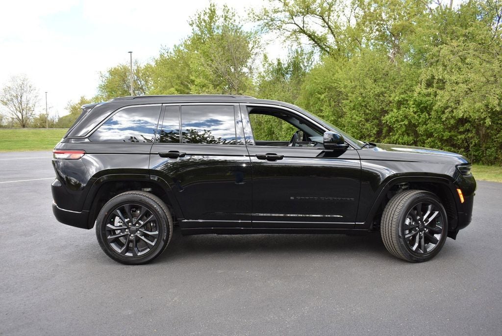 2026 Jeep Grand Cherokee Limited Reserve