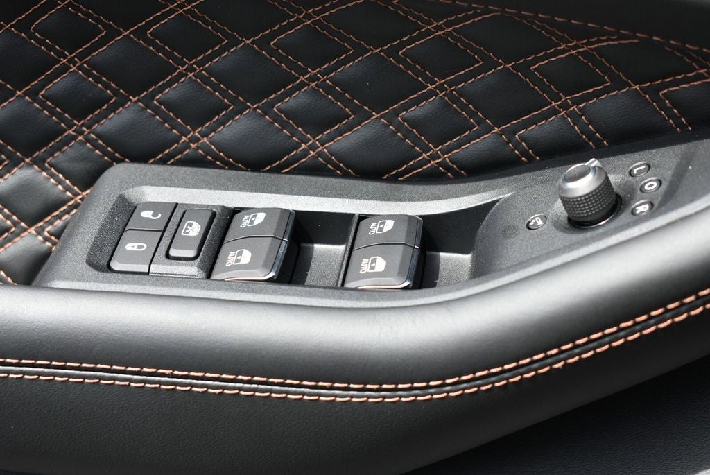 2026 Jeep Grand Cherokee Summit