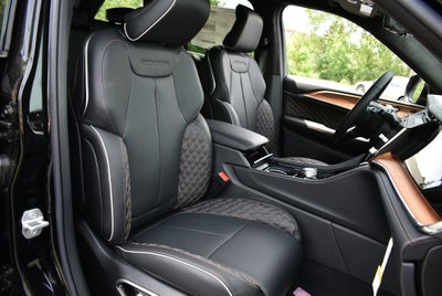 2026 Jeep Grand Cherokee Summit