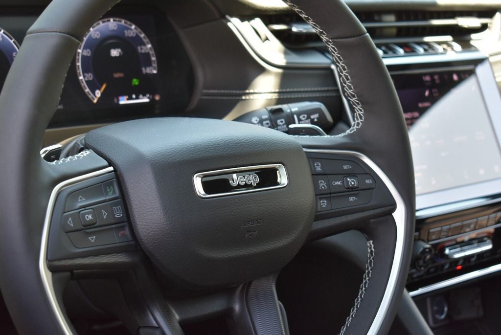 2026 Jeep Grand Cherokee L Laredo