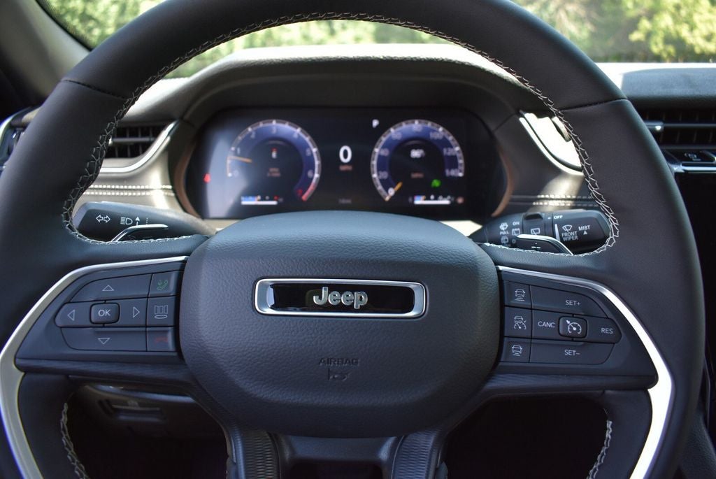 2026 Jeep Grand Cherokee L Laredo