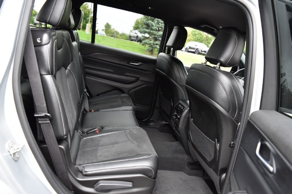 2024 Jeep Grand Cherokee L Altitude