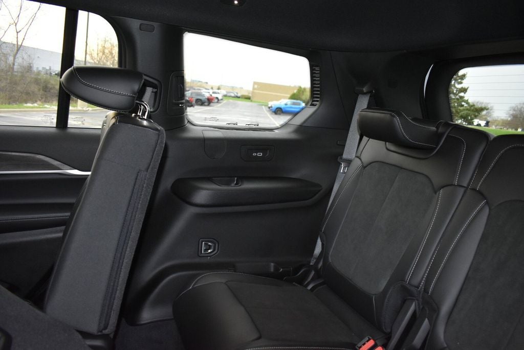 2026 Jeep Grand Cherokee L Altitude