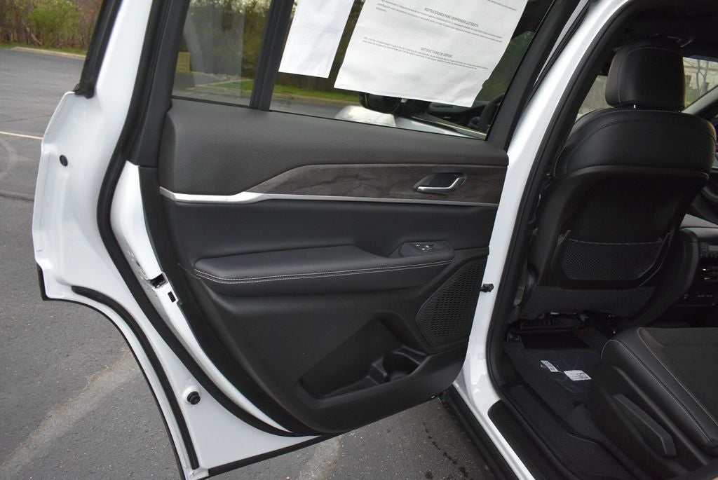 2026 Jeep Grand Cherokee L Altitude