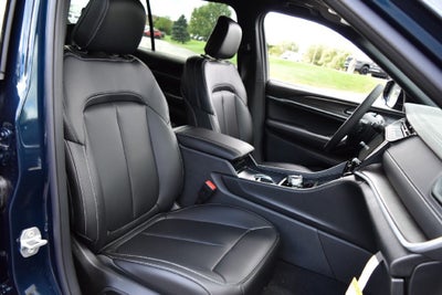 2027 Jeep Grand Cherokee L Limited
