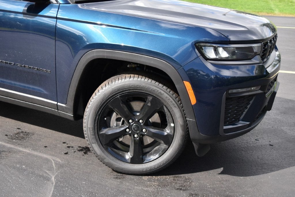 2027 Jeep Grand Cherokee L Limited