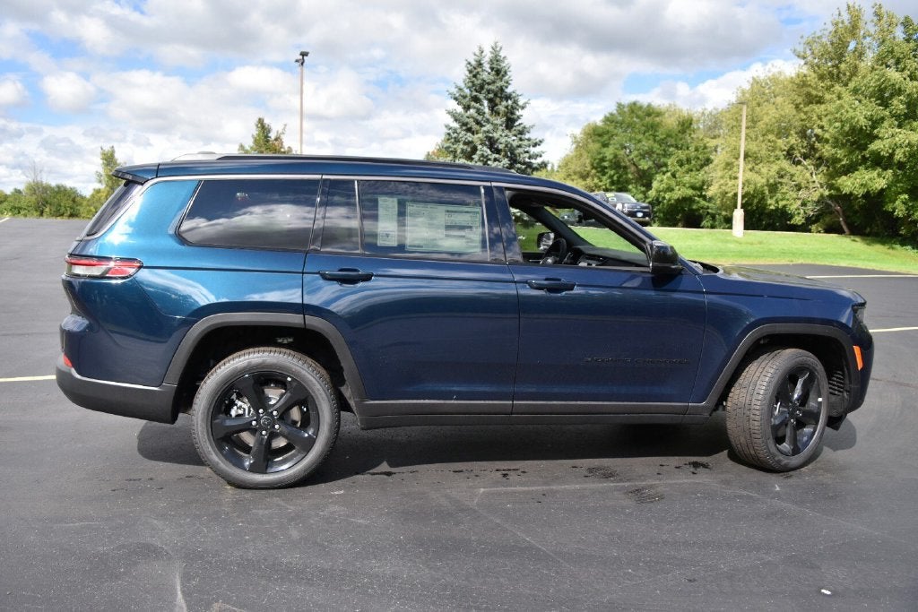 2027 Jeep Grand Cherokee L Limited