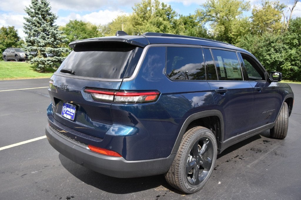 2027 Jeep Grand Cherokee L Limited
