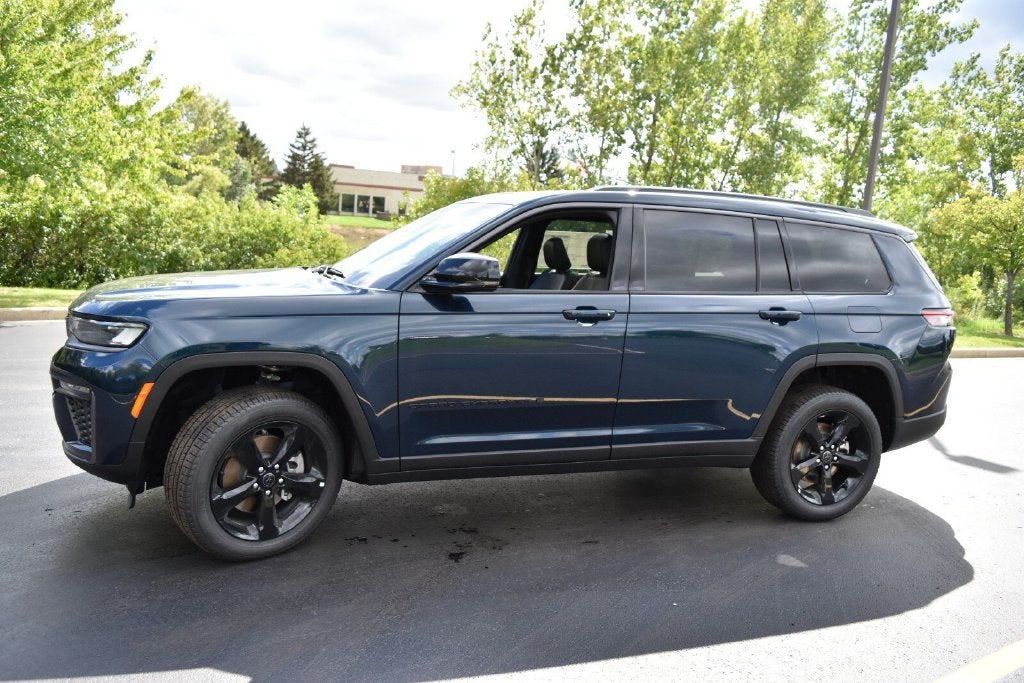 2027 Jeep Grand Cherokee L Limited