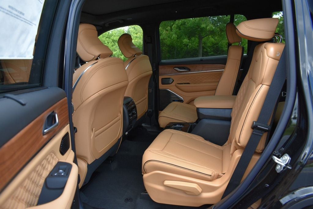 2026 Jeep Grand Cherokee L Summit