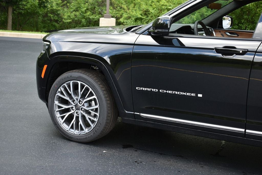 2026 Jeep Grand Cherokee L Summit