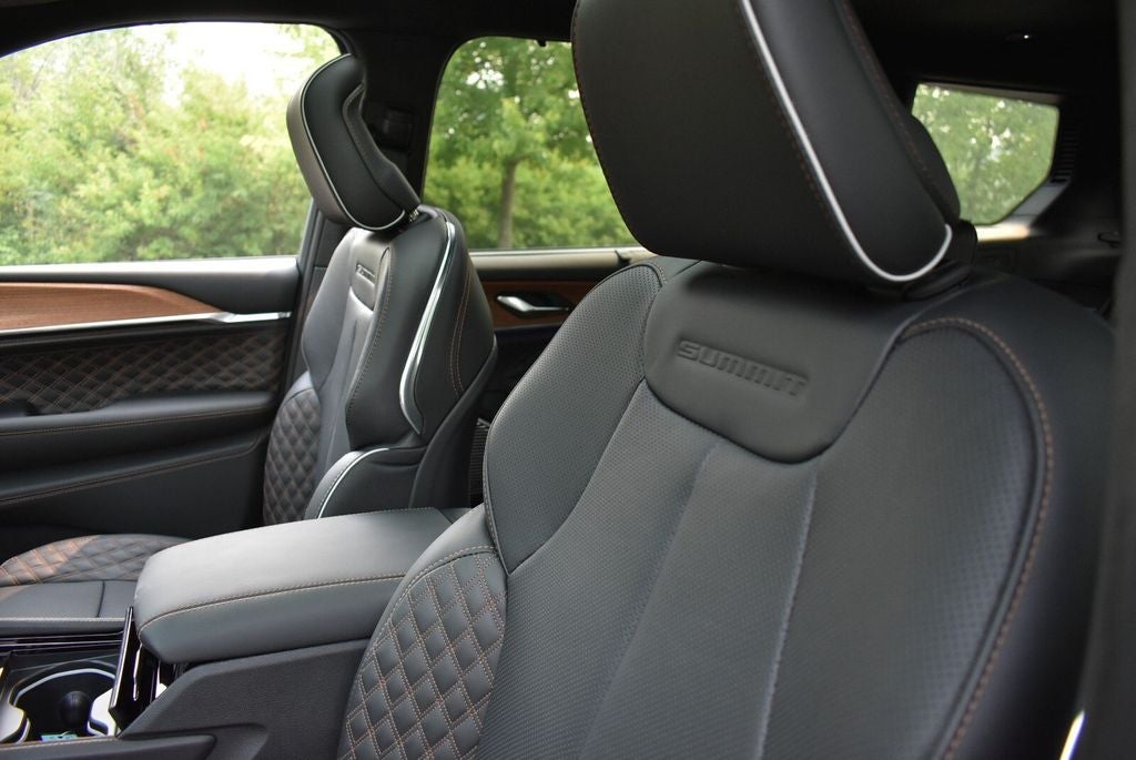 2026 Jeep Grand Cherokee L Summit