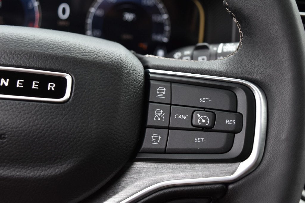 2024 Jeep Wagoneer L Series II