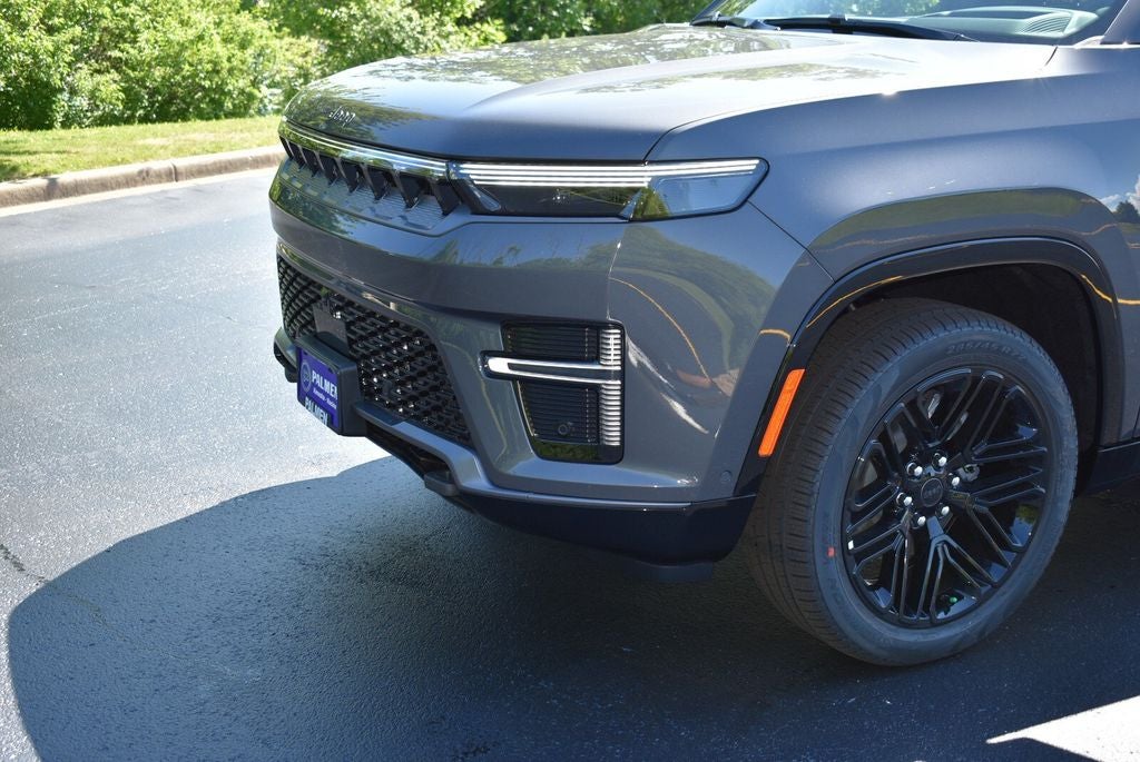 2026 Jeep Grand Wagoneer Limited Reserve