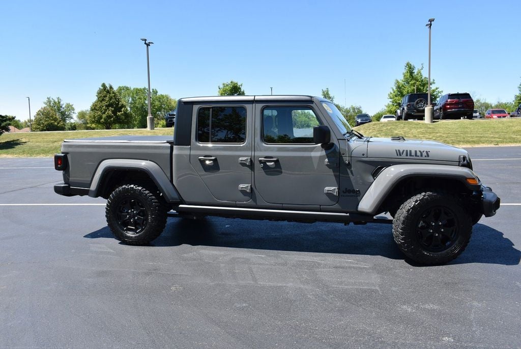 2022 Jeep Gladiator Willys
