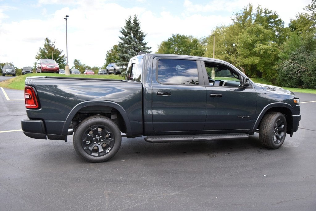 2027 RAM 1500 Big Horn/Lone Star